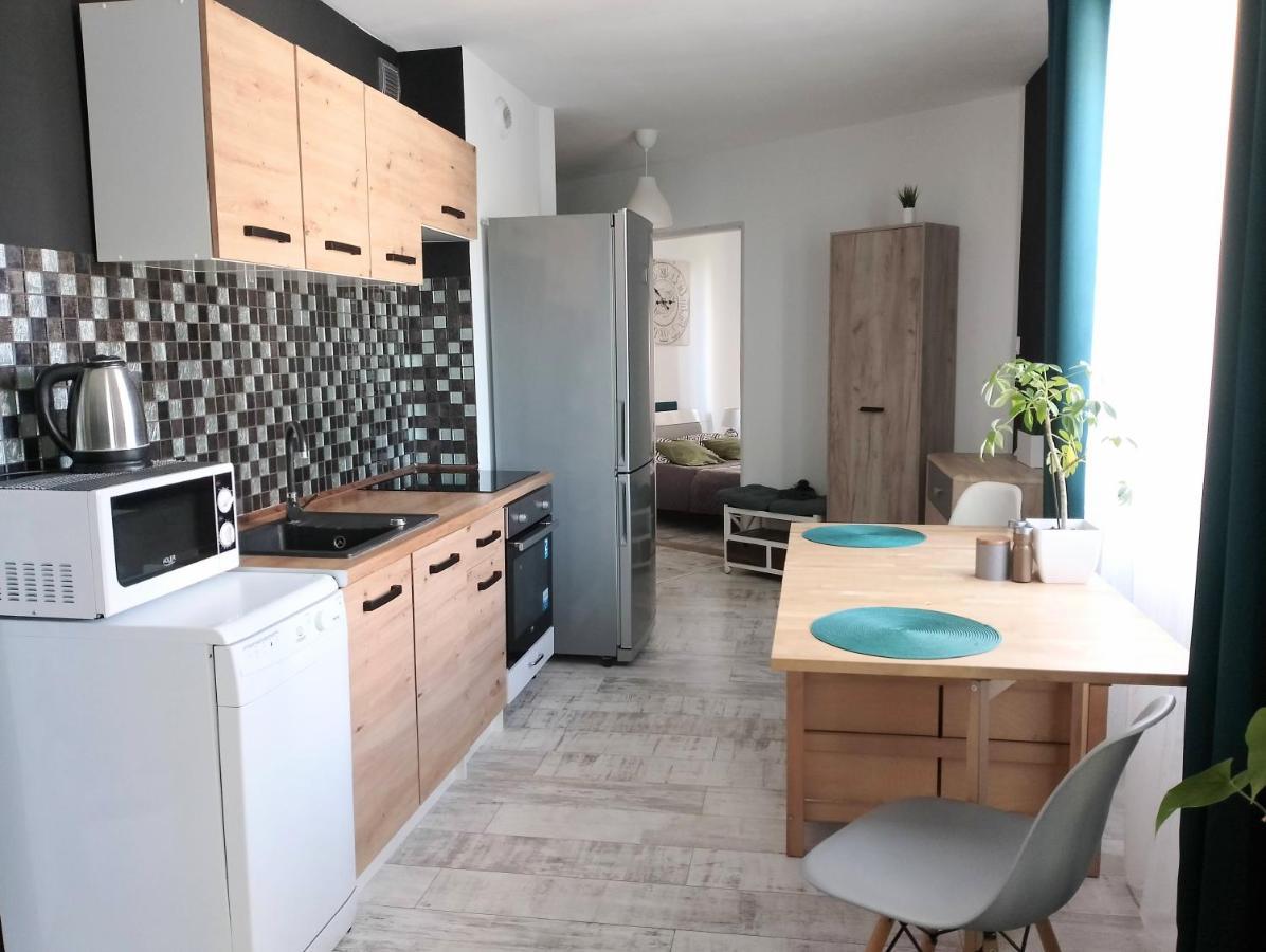 Apartament Lesny Lubiń Buitenkant foto